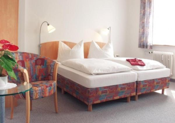 Hotel Baeren Villingen-Schwenningen Εξωτερικό φωτογραφία